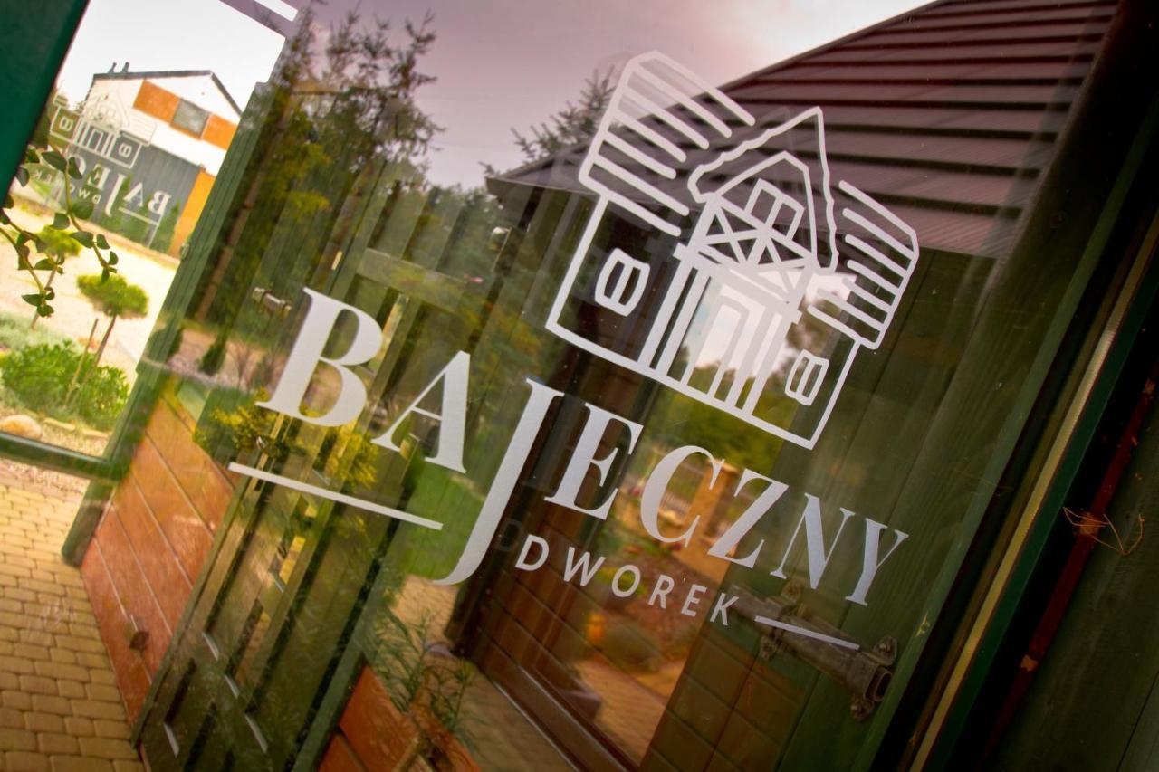 Bajeczny Dworek คาร์เวีย ภายนอก รูปภาพ